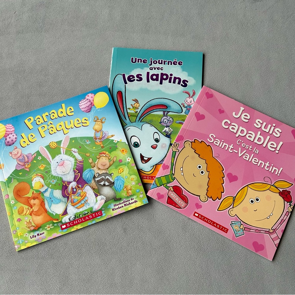FRENCH ~ Set of 3 ~ Storybooks ~ Easter Valentines Bunny Rabbit